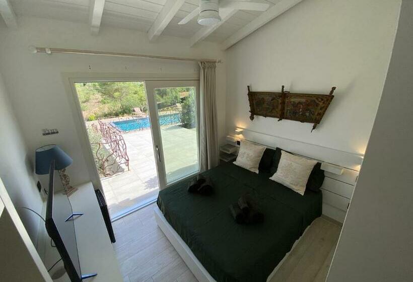 Standardzimmer mit Poolblick, Sweet Cugnana