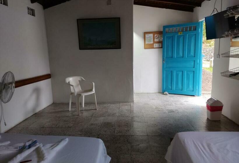 Номер Стандарт Трехместный, Hosteria Puerta Del Nus