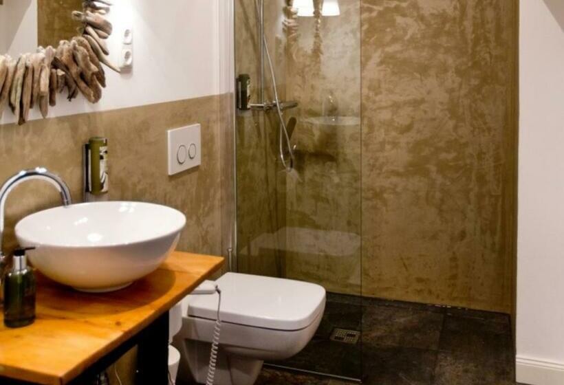 シングルベーシックルーム, Naturschlosshotel Blumenthal