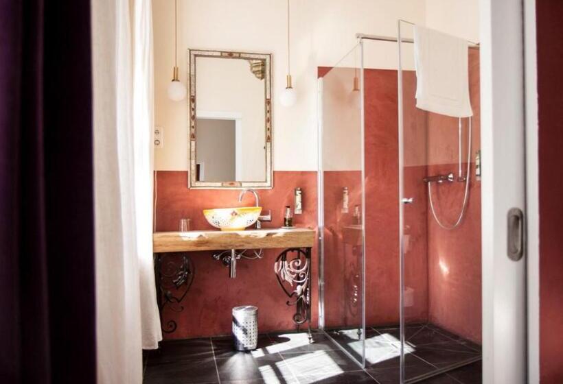デラックスルーム, Naturschlosshotel Blumenthal