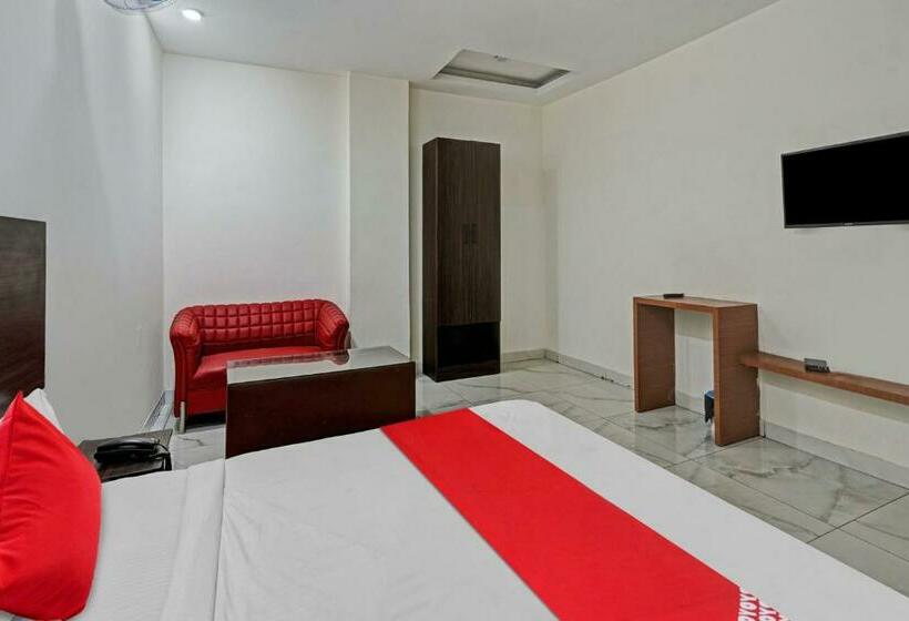 三人经典房间, Flagship Hotel King S