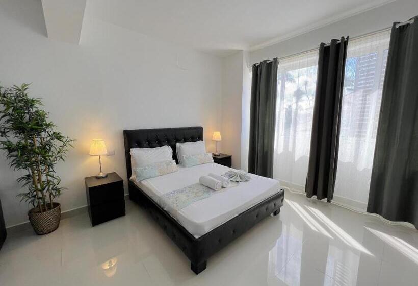 سوییت لوکس, Vacation Studios With Rooftop Pool, Beach Club, Restaurants   Playa Los Corales