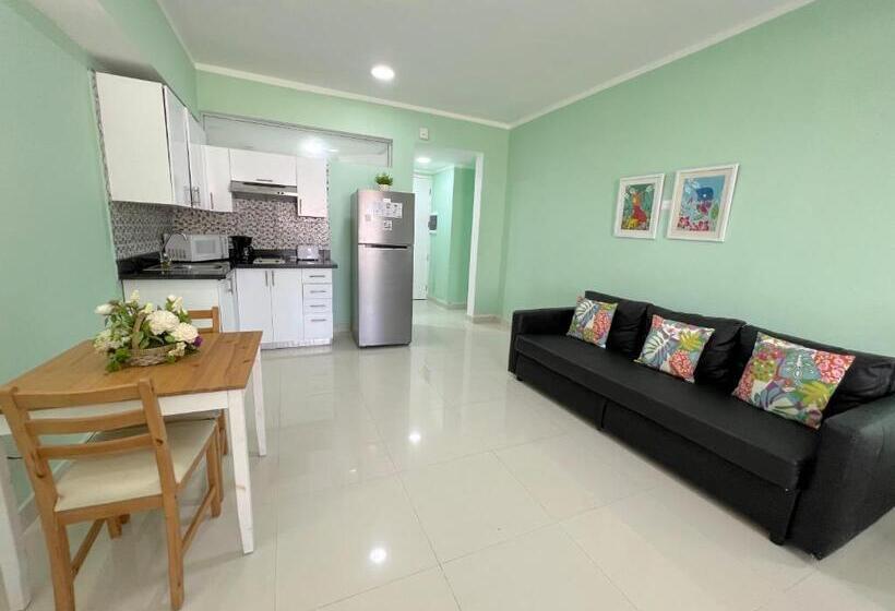 سوییت, Vacation Studios With Rooftop Pool, Beach Club, Restaurants   Playa Los Corales
