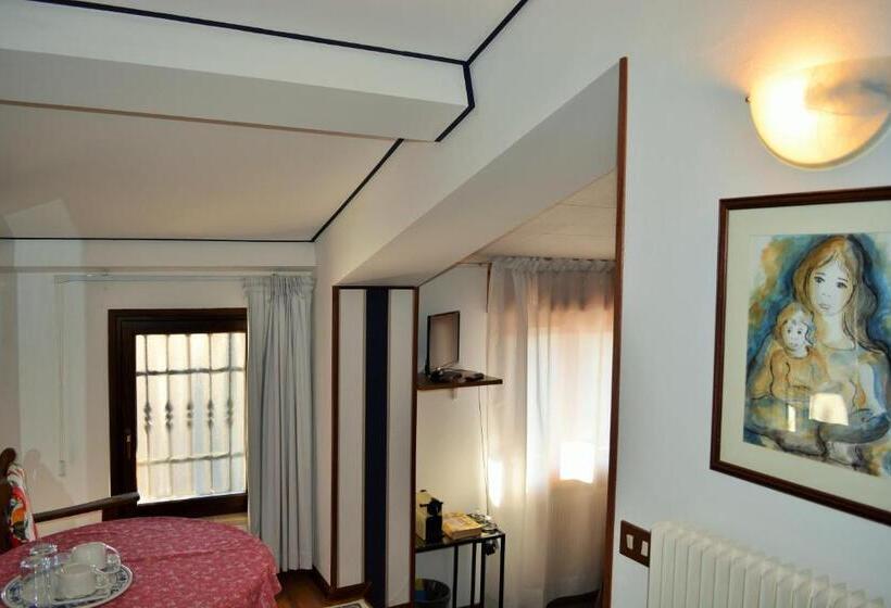 Номер Стандарт, Alla Posta Guest House