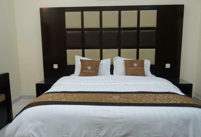 침실 1개 아파트, Royal Home Furnished Apartments
