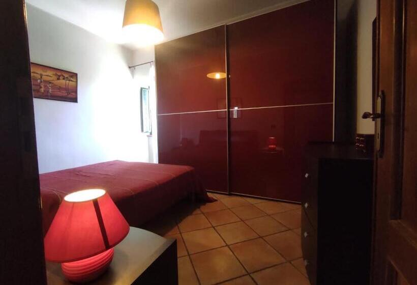 Люкс 2 Спальни, Casa Vacanze Faeto