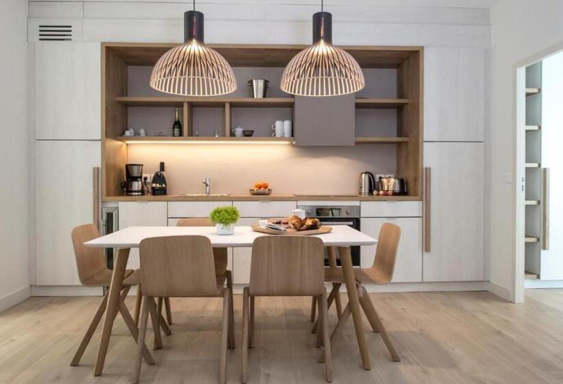 2 Bedroom Family Apartment with Views, Le Génépy   Appart Hôtel De Charme