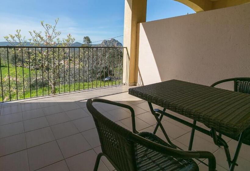 חדר סטנדרט עם טרסה, Relais De Saleccia
