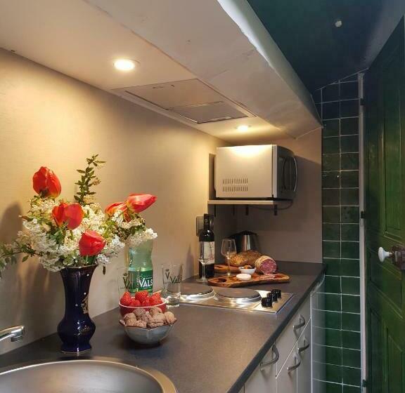 스탠다드 스튜디오, Villa Aimée Luxury Apartments With Heated Pool