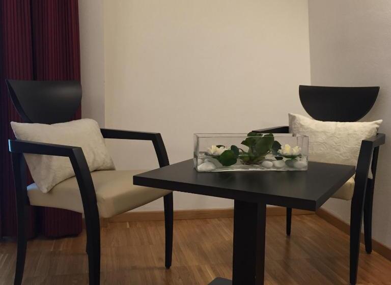سوییت, Al Marinaio Hotel Garni