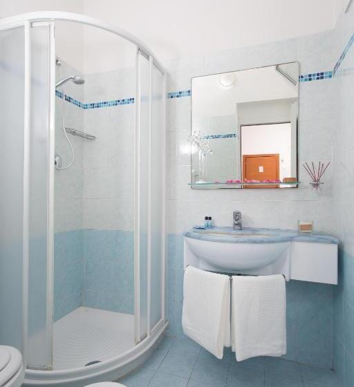 Четырехместный Номер Стандарт, Adriatico Family Village