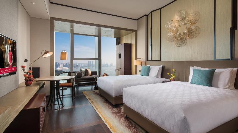 اتاق استاندارد, Nologo