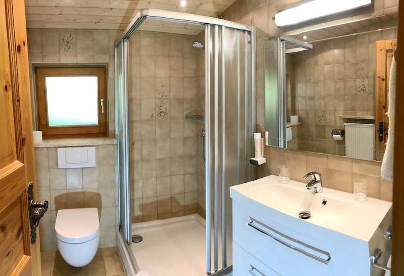 Номер Стандарт, Pension Hubertus