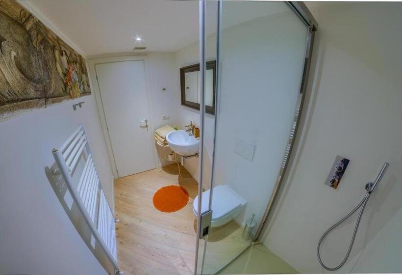 Апартаменты Deluxe 1 Спальня, Villa Vinicia, Pool, Jacuzzi, Airco