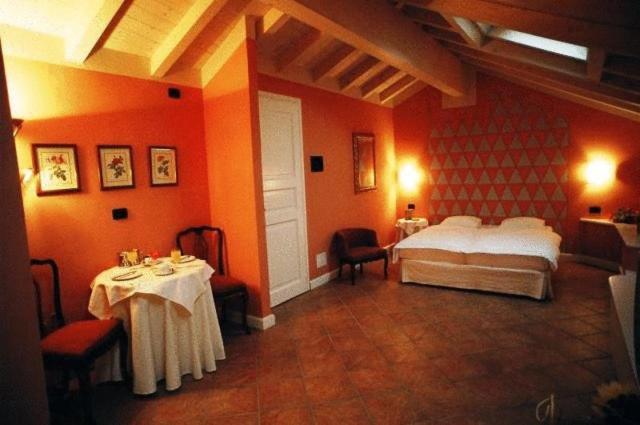 اتاق استاندارد سه نفره, Casa Arizzoli