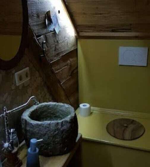 Номер Deluxe, Herr Berge Steirisch Ursprung