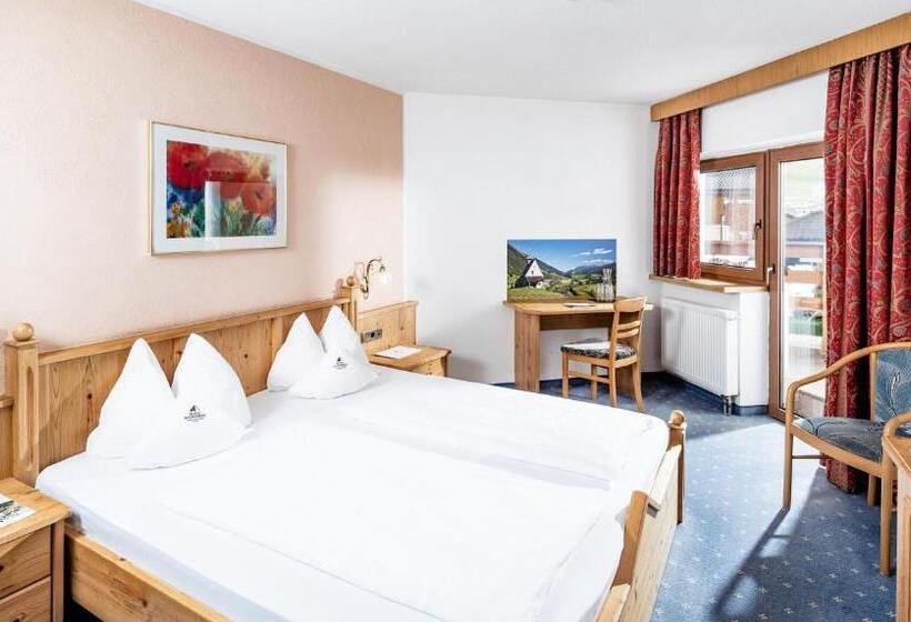 标准间带阳台, Schneeberg Family Spa Resort