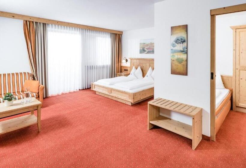 Семейный Номер, Schneeberg Family Spa Resort