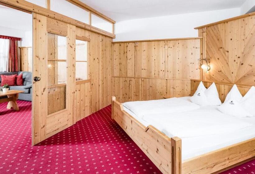 Люкс с Балконом, Schneeberg Family Spa Resort
