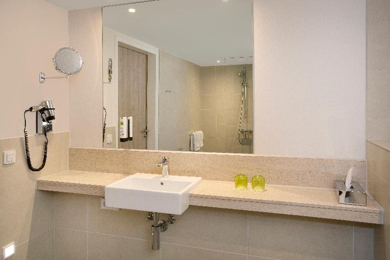 高级客房, Holiday Inn Frankfurt Airport, An Ihg