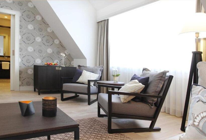 青年复式套间, Severin's Resort & Spa
