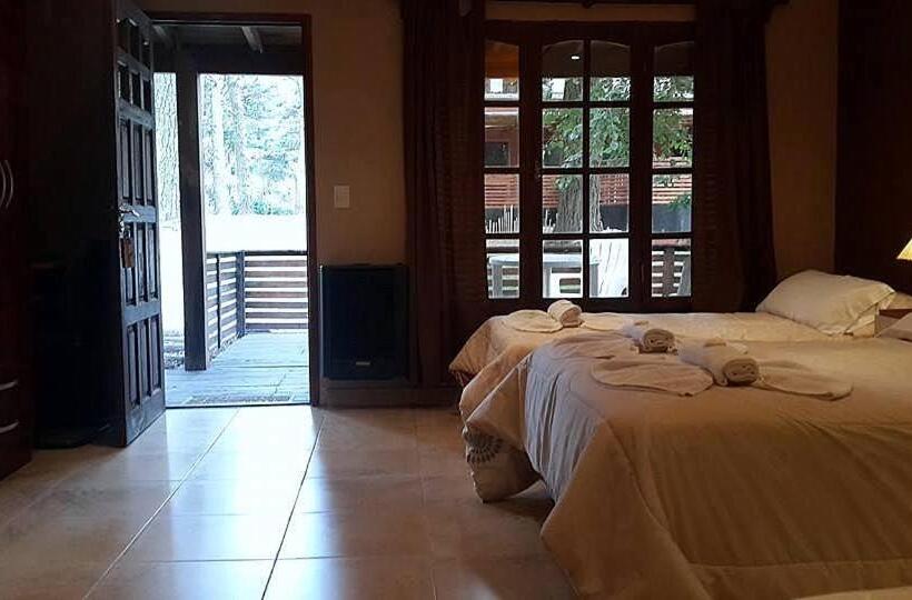Standaard Vierpersoonskamer, Villa Santa Maiani