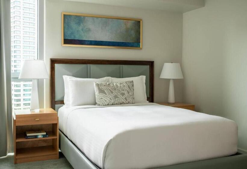 Люкс Deluxe 2 Спальни, The Ritzcarlton Residences, Waikiki Beach