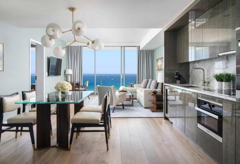 Люкс Premium 2 Спальни, The Ritzcarlton Residences, Waikiki Beach