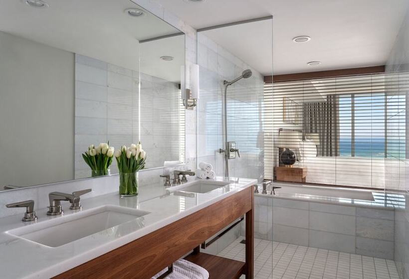 Люкс 3 Спальни, The Ritzcarlton Residences, Waikiki Beach