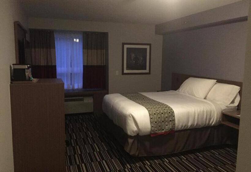 Люкс, Microtel Inn & Suites By Wyndham Kirkland Lake