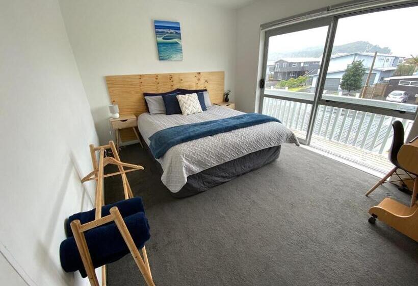 Номер Стандарт Совместная Ванная, Surf N Stay Whangamata