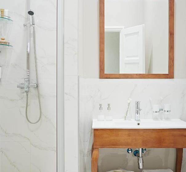Deluxe Appartement met 2 Slaapkamers, Apartments Almandine