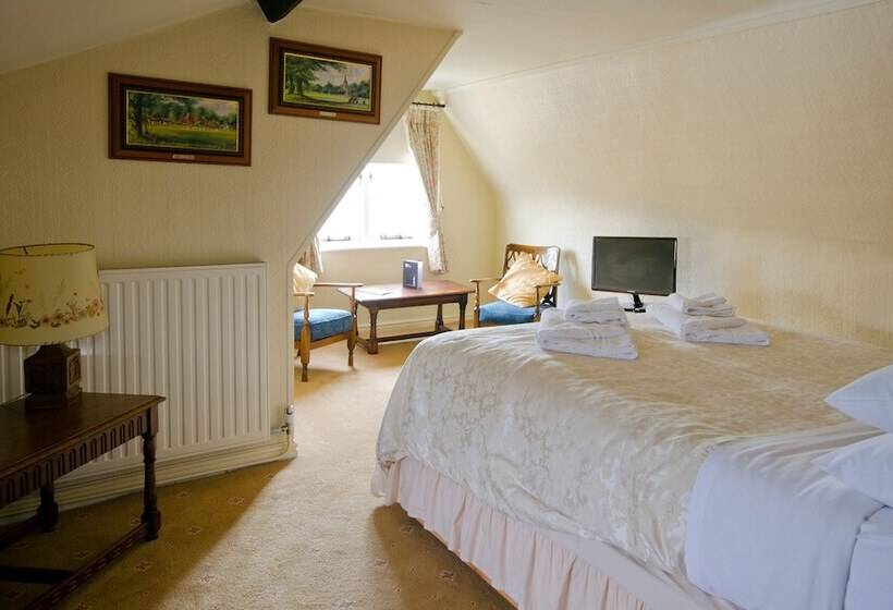 Классический Номер, The Abbey Hotel & Apartments