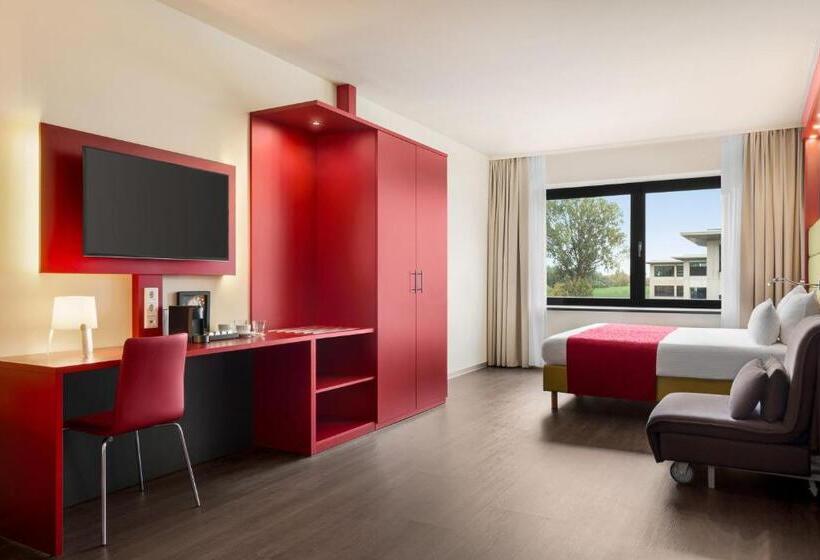 Номер Стандарт с Гостиной, Amedia Amsterdam Airport Schiphol, Trademark Collection By Wyndham