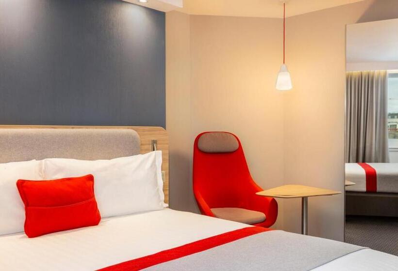 스탠다드 도시전망 룸, Holiday Inn Express Dublin City Centre, An Ihg