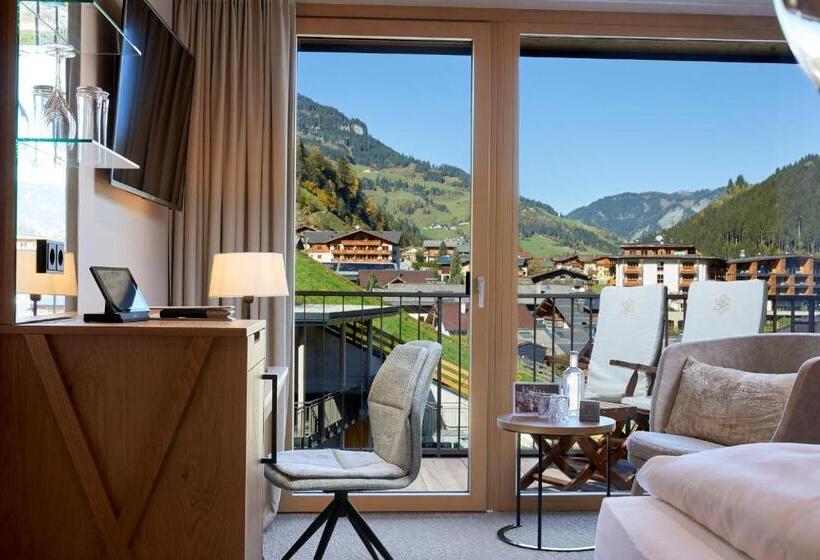 اتاق لوکس, Das Edelweiss  Salzburg Mountain Resort