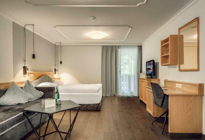 سوییت خانوادگی, Das Edelweiss  Salzburg Mountain Resort