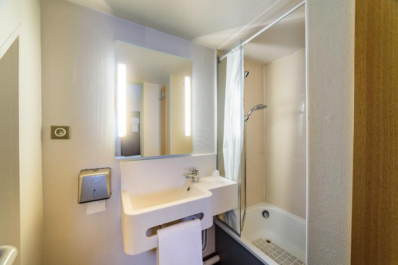 Четырехместный Номер Стандарт, B&b Hotel Dijon Marsannay