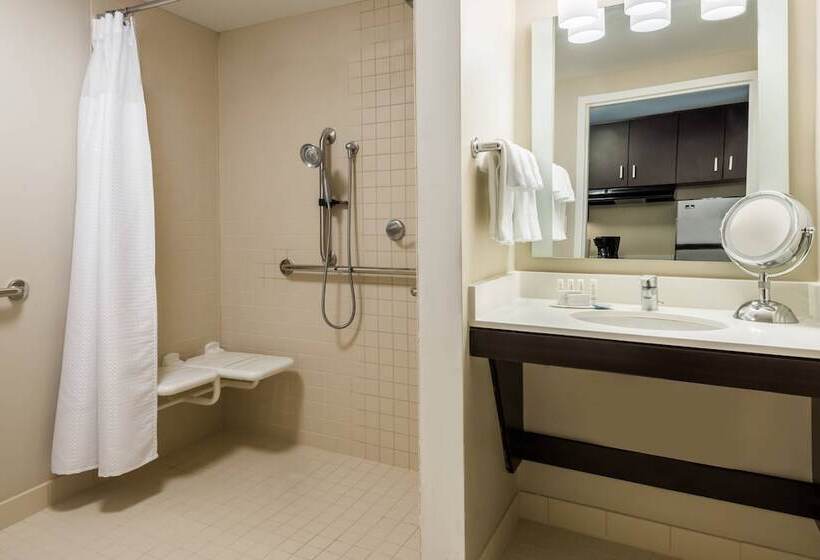 Люкс Адаптированный для Инвалидов, Towneplace Suites By Marriott Latham Albany Airport