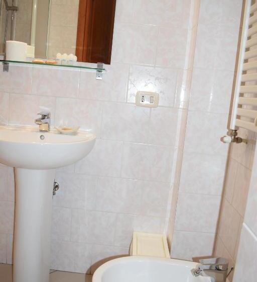 Quarto Triplo Standart, Dalmazia