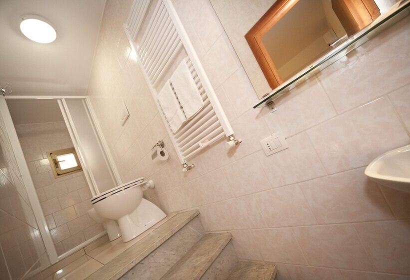 Quarto Triplo Standart, Dalmazia
