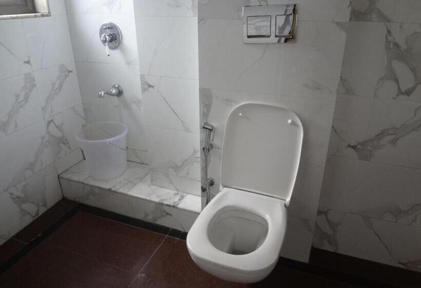 Superior Room, Royal Park Hotel Dockyard
