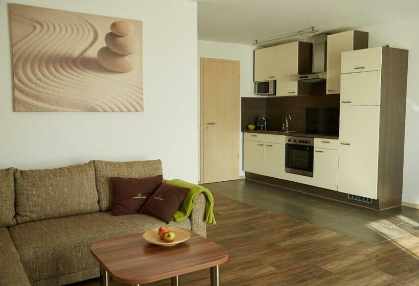 Апартаменты 2 Спальни, Business Homes  Das Apartment