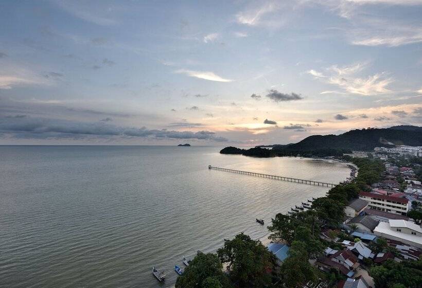 프리미엄 스위트, Lexis Suites Penang