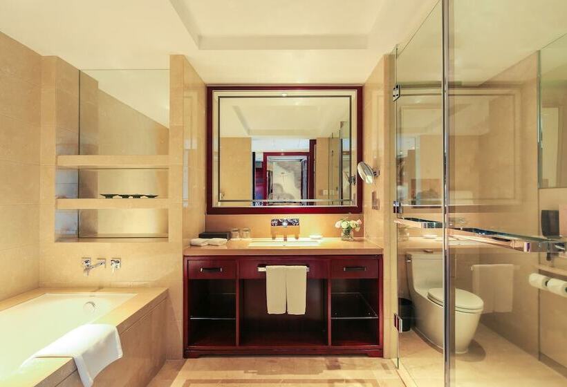 Номер Deluxe, Pan Pacific Ningbo