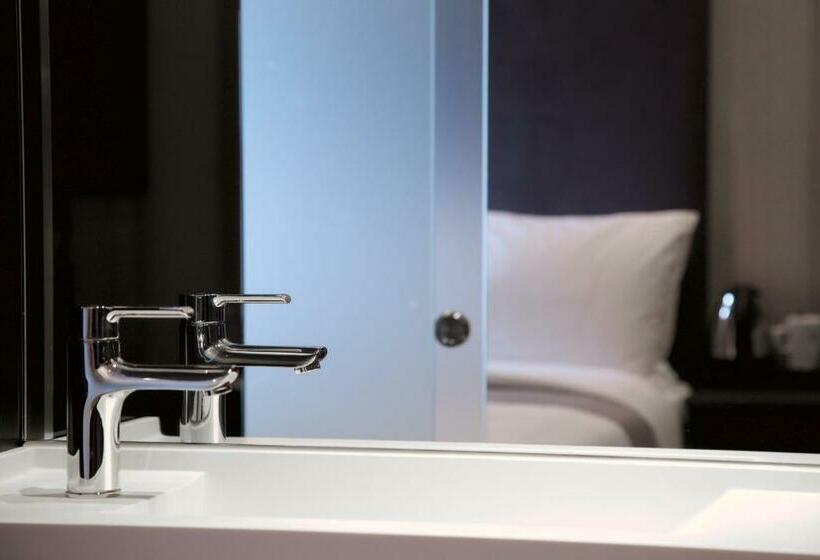 Номер Стандарт, The Z Hotel Shoreditch