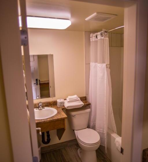 スイート, Sahara Courtyard Inn Penticton