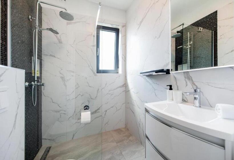 Номер Superior Вид на Город, Boutique Residence Arion