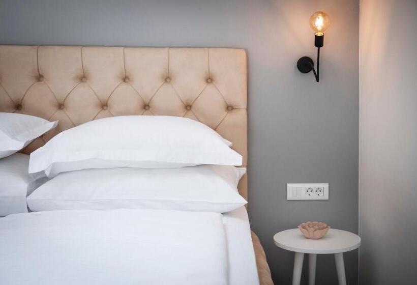 Пентхаус, Boutique Residence Arion