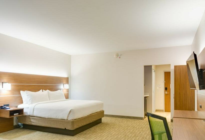 Номер Стандарт, Holiday Inn Express & Suites Russellville, An Ihg